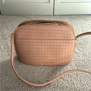 Loft Crossbody Bag- Nude Pink